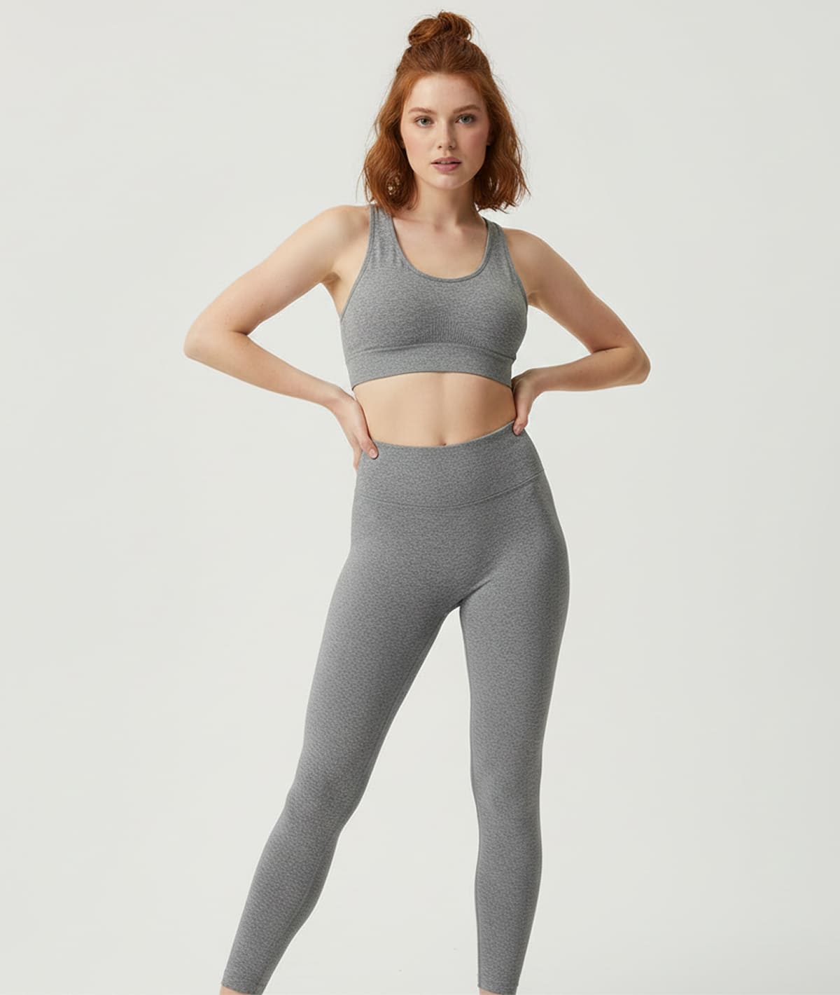 Women Solid Slim Fit In Grey Shade