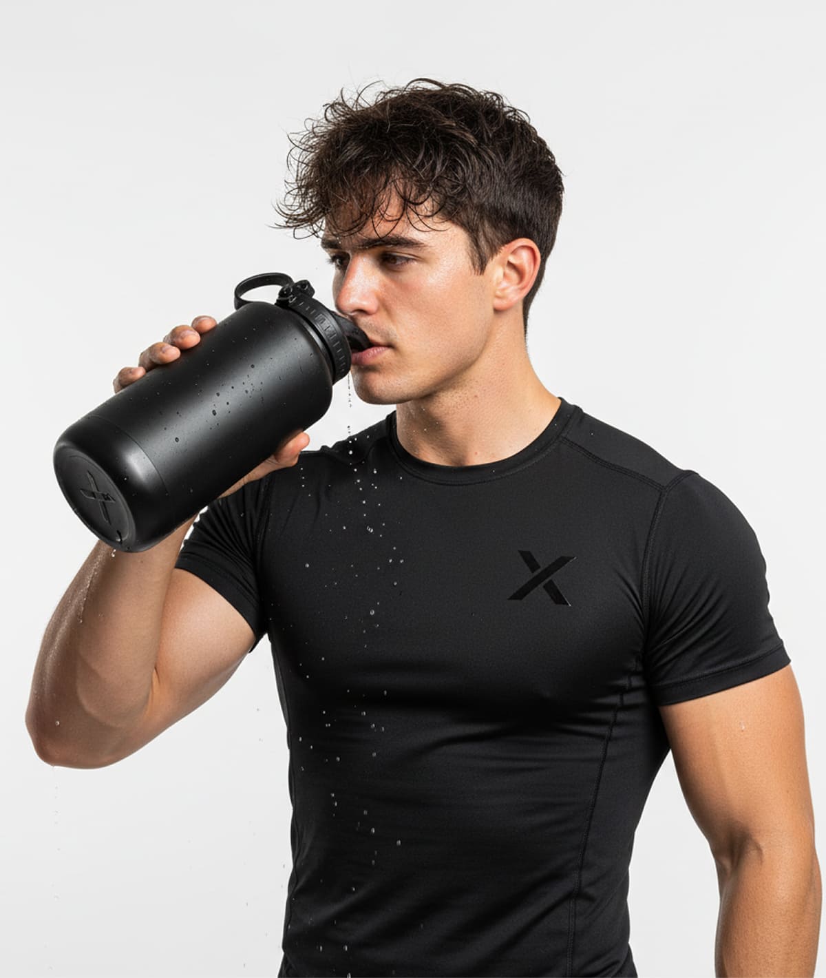 Black Steel Shaker Bottle 700 ml with Bottom Opener - Image 4